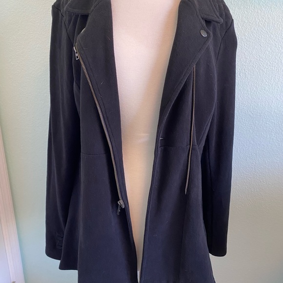 Harley Davidson coat - Picture 3 of 12